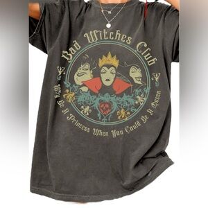 NEW Disney Halloween Villains T-shirt Women’s Large Queen Park Shirt Not So